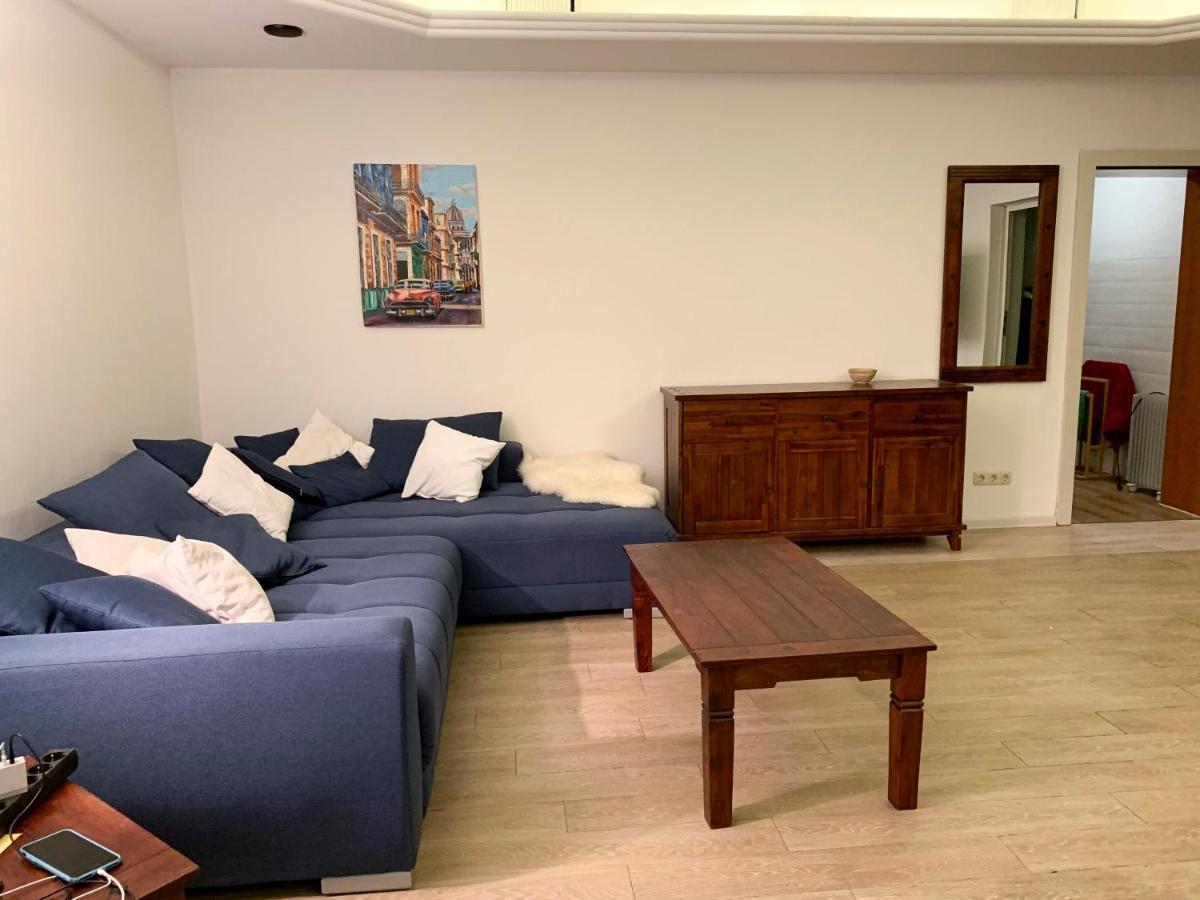 Grosse & Voll Ausgestattete Apartments, Studios, Doppelzimmer, Workspace, Parkplatz, Netflix, Prime & Schnelles Wifi In Ruhiger Lage Mit Garten Рудольштадт Екстер'єр фото